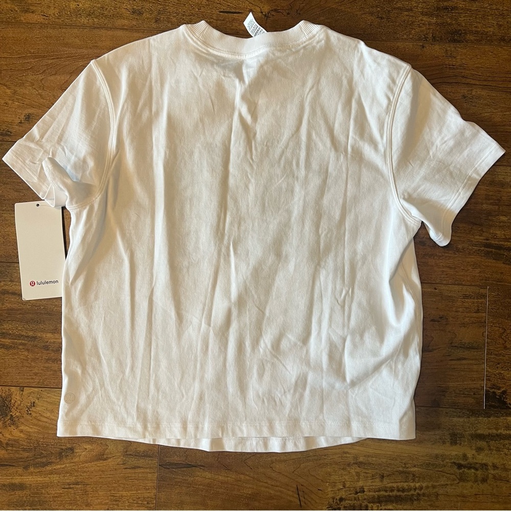 LULULEMON Relaxed-Fit Cotton Jersey Graphic Tee White Size 4 NWT - Picture 4 of 4